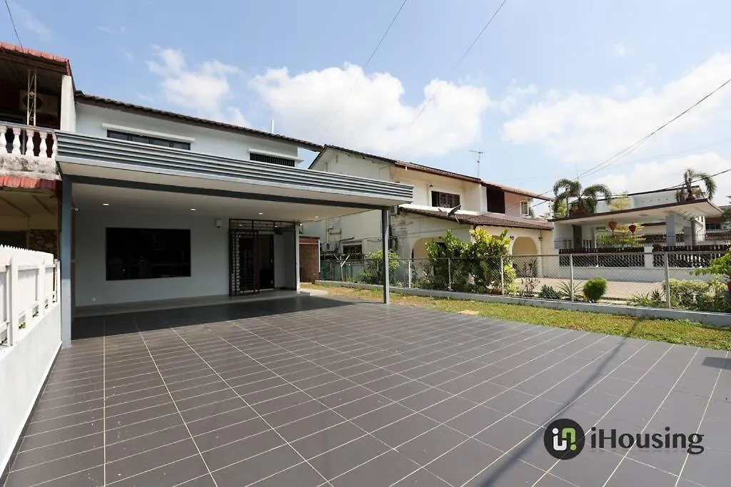 Holiday home Klebang Modern Classic Chill House Melaka By I Housing Malaysia
