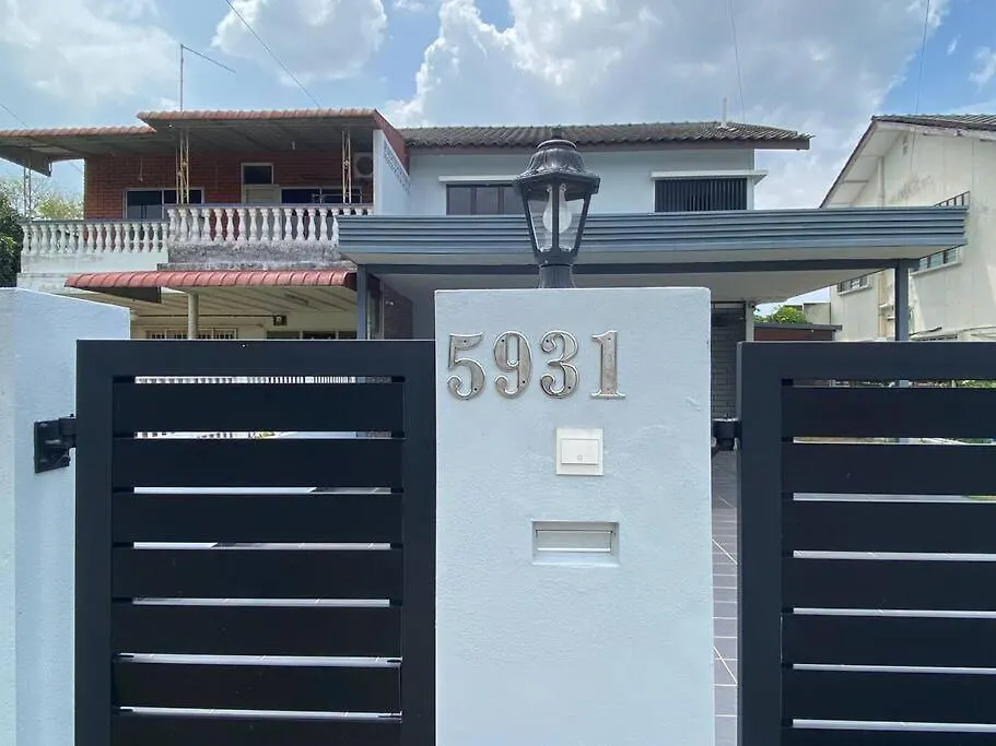 Klebang Modern Classic Chill House Melaka By I Housing 0*, Malacca